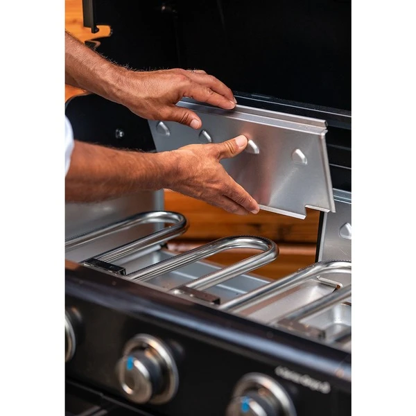 Campingaz Gasgrill 4 Series Premium (schwarz/grau, Modell 2021) 2 Campingaz Gasgrill 4 Series Premium (schwarz/grau, Modell 2021) – Bild 2